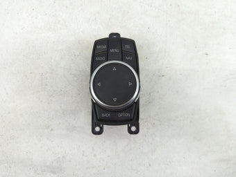 compare product 2015 Bmw 328i Radio AM FM Cd Player Receiver Replacement P/N:65829350723-02 90160-002/0012 Fits OEM Used Auto Parts