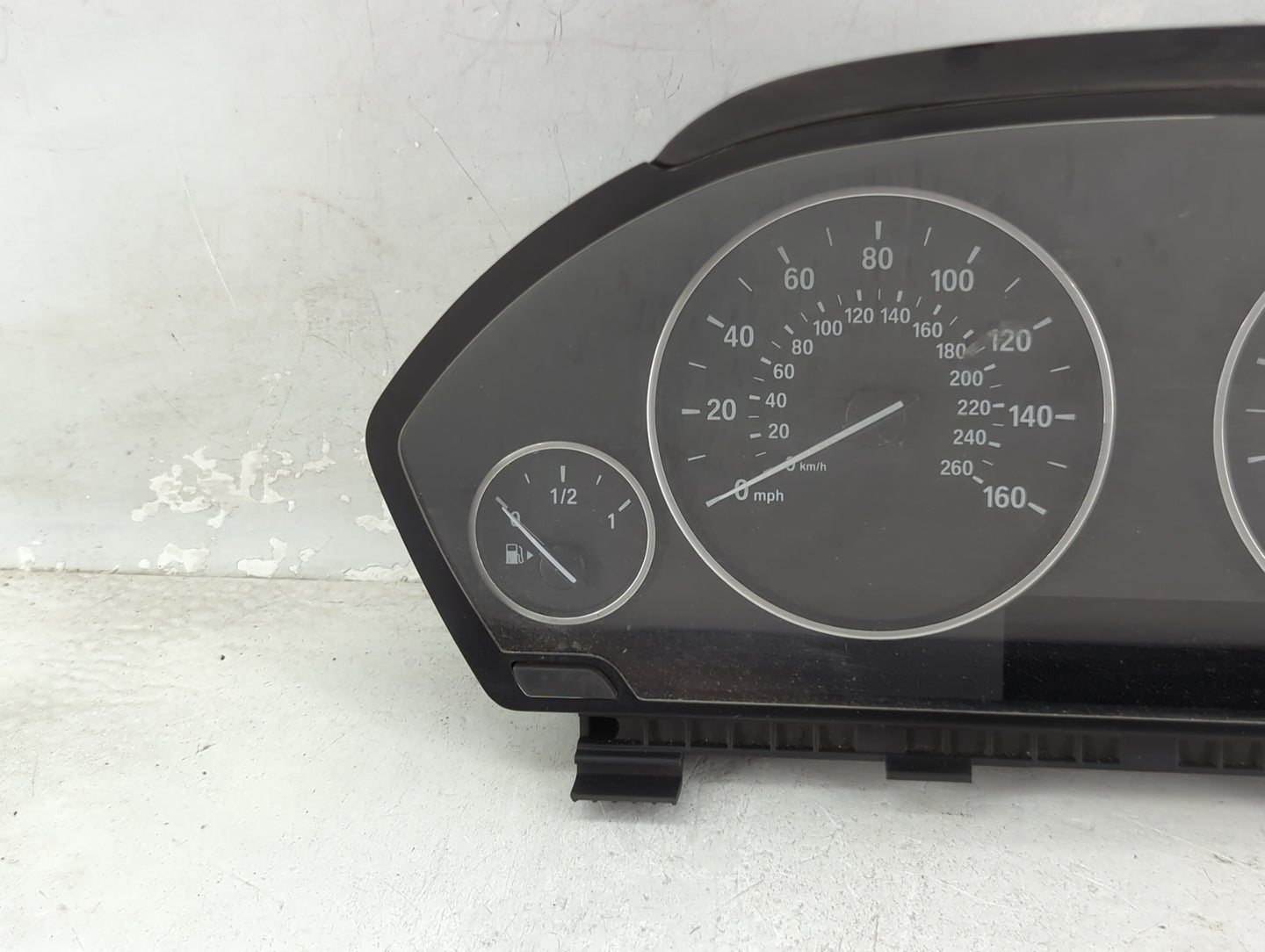 2012-2016 Bmw 328i Instrument Cluster Speedometer Gauges P/N:9232894 9379911-01 Miles:67K Fits Fits 2012 2013 2014 2015 2016