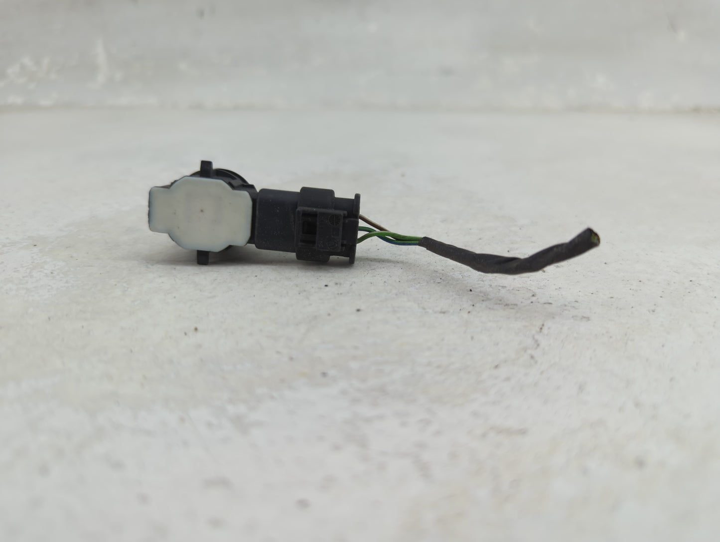 2015 Bmw 328i Front Park Assist Sensor Silver 1456386 - Oemusedautoparts1.com