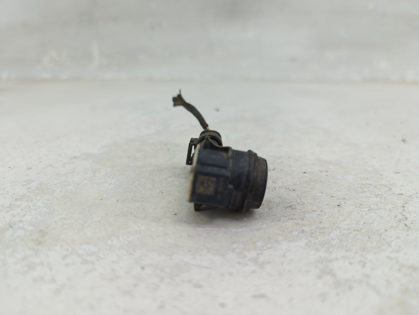 2015 Bmw 328i Front Park Assist Sensor Black - Oemusedautoparts1.com