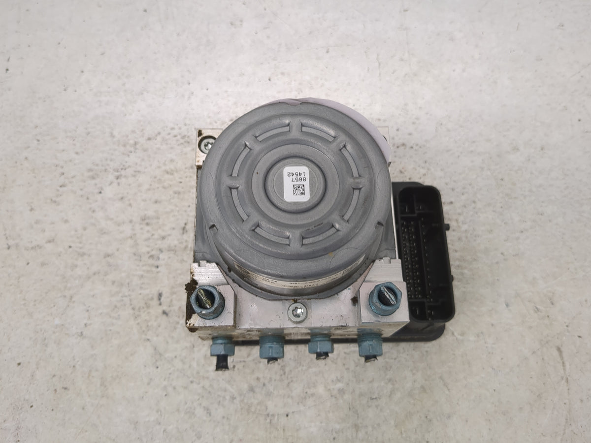 2014-2016 Bmw 328i Anti-Lock Brake ABS Pump Module Actuator OEM P/N:3451-6875813-01 10.0220-0614.4 Fits OEM Used Auto Parts 