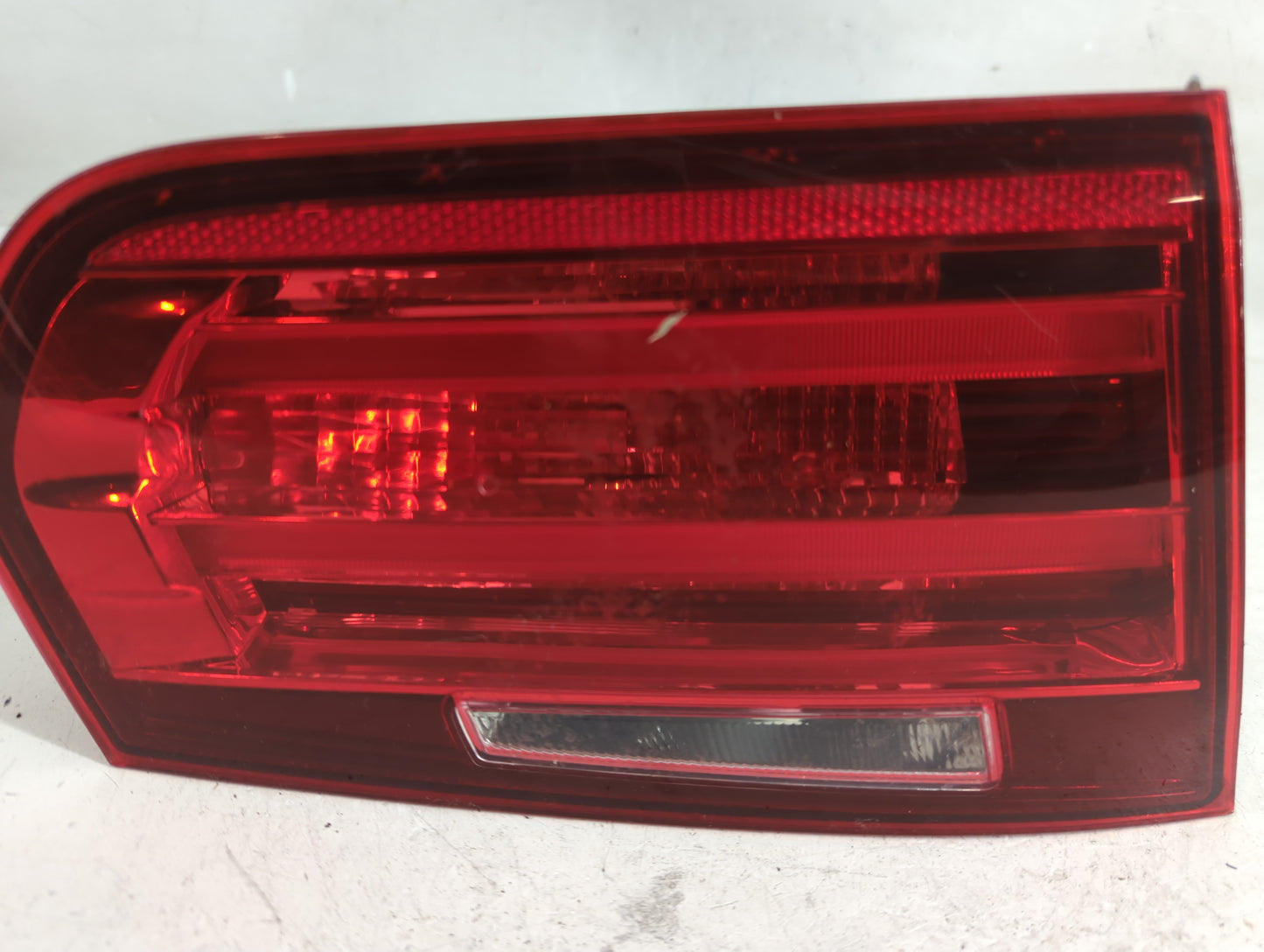 2015 Bmw 328xi Tail Light Assembly Driver Left OEM P/N:H37371111027HRM Fits Fits 2012 2013 2014 OEM Used Auto Parts - Oemuse