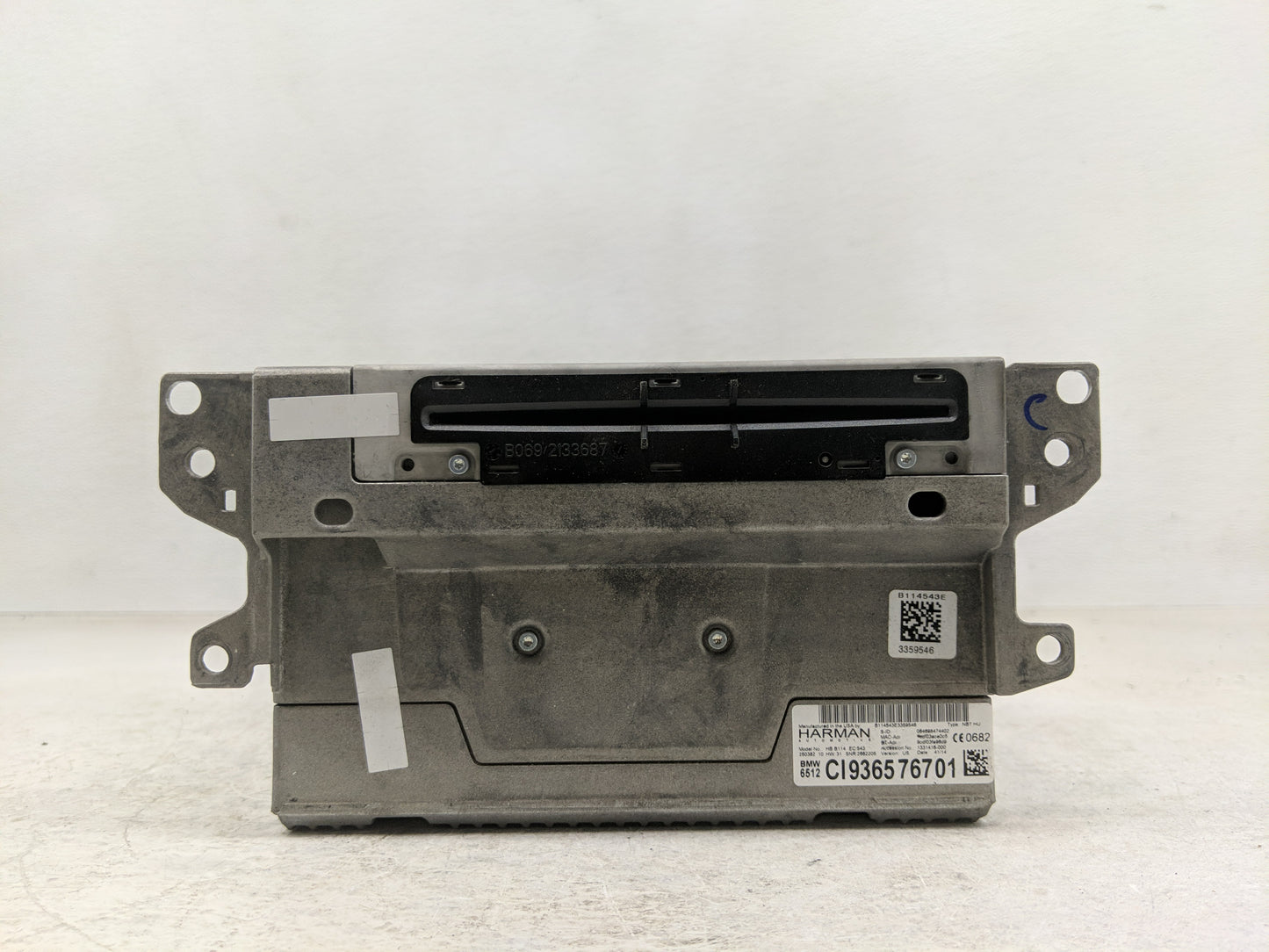 2015 Bmw 328i Radio AM FM Cd Player Receiver Replacement Fits OEM Used Auto Parts - Oemusedautoparts1.com