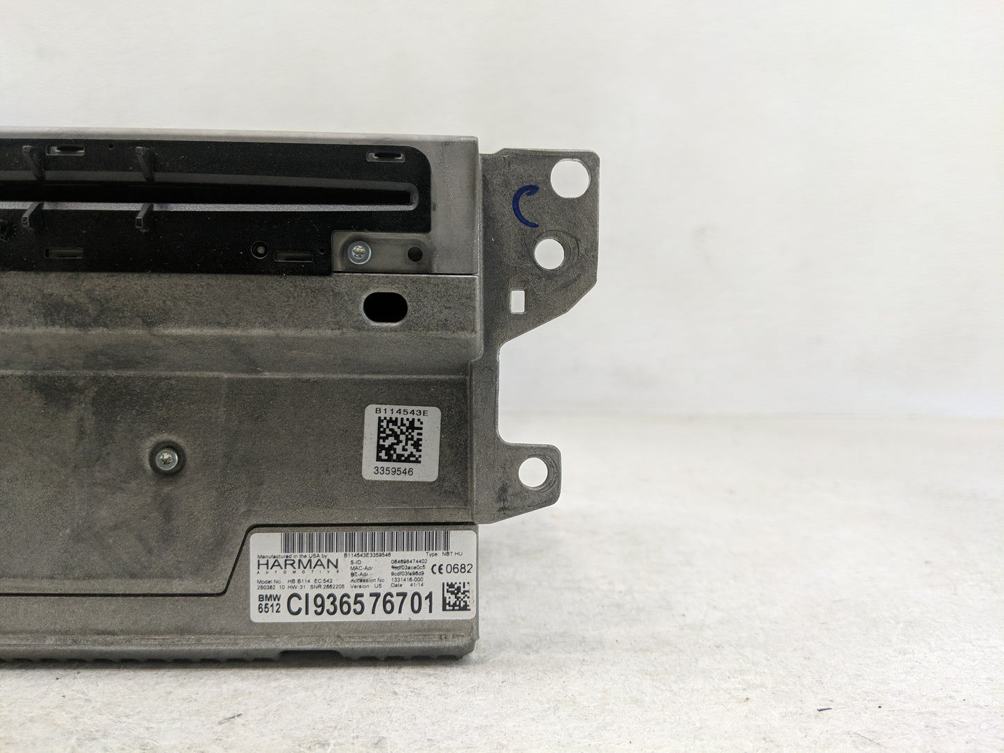 2015 Bmw 328i Radio AM FM Cd Player Receiver Replacement Fits OEM Used Auto Parts - Oemusedautoparts1.com