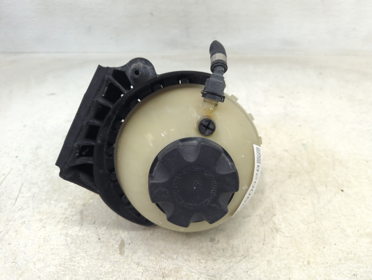 2012-2016 Bmw 328i Radiator Coolant Overflow Expansion Tank Bottle 1390028 - Oemusedautoparts1.com