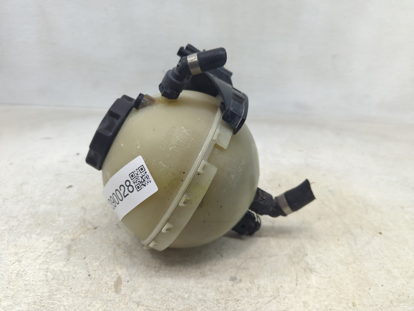 2012-2016 Bmw 328i Radiator Coolant Overflow Expansion Tank Bottle 1390028 - Oemusedautoparts1.com
