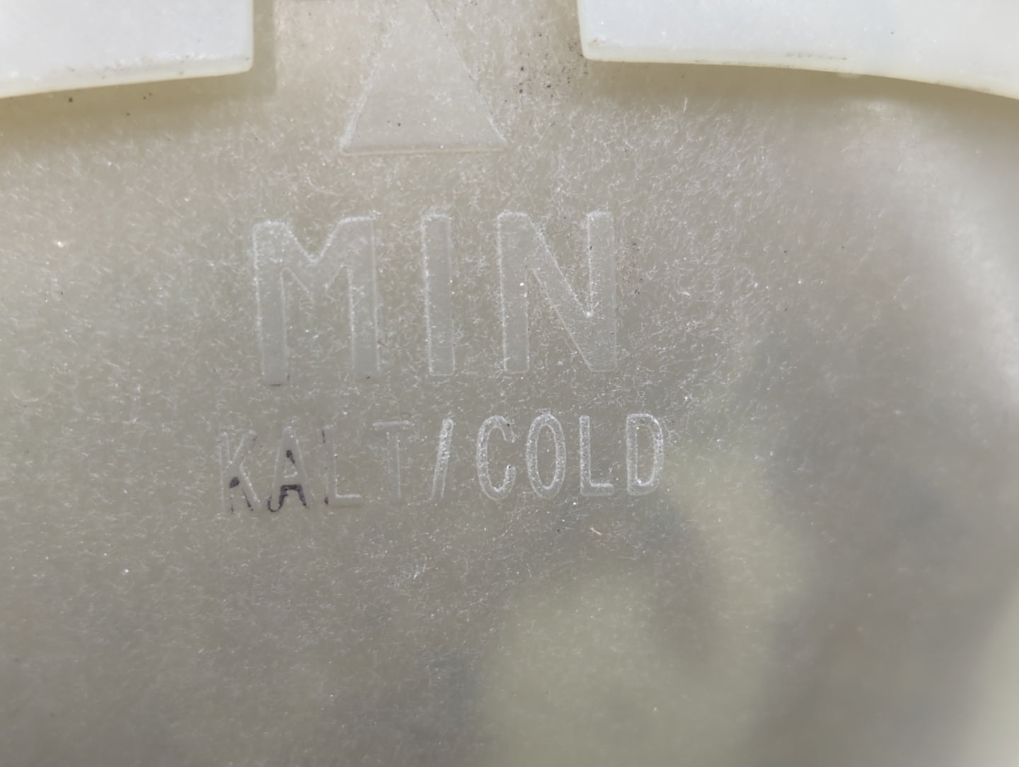 2012-2016 Bmw 328i Radiator Coolant Overflow Expansion Tank Bottle 1390028 - Oemusedautoparts1.com