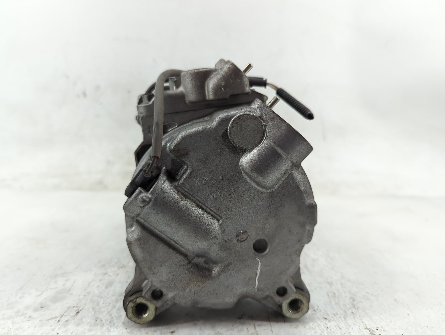 2012-2015 Bmw 328i Air Conditioning A/c Ac Compressor Oem - Oemusedautoparts1.com