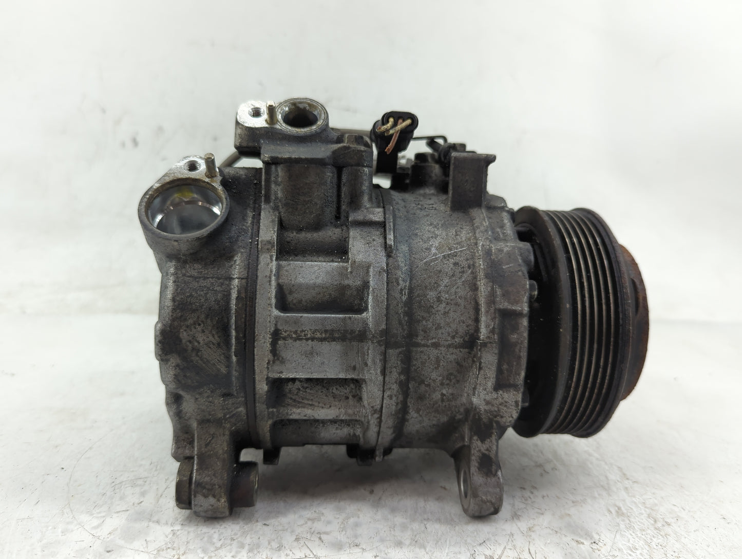 2012-2015 Bmw 328i Air Conditioning A/c Ac Compressor Oem - Oemusedautoparts1.com