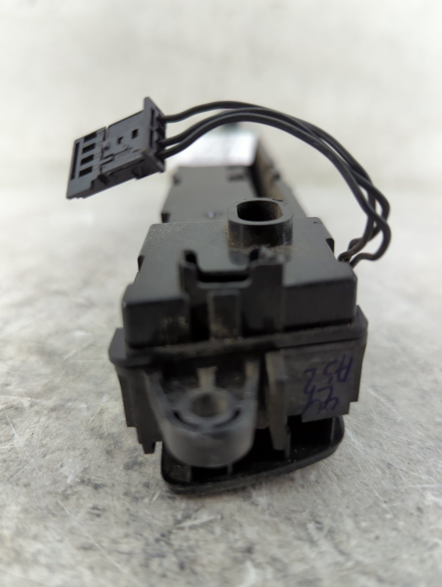 2014-2015 Bmw 328i Radio AM FM Cd Player Receiver Replacement P/N:151112 E1063616D03 Fits Fits 2014 2015 2016 OEM Used Auto 