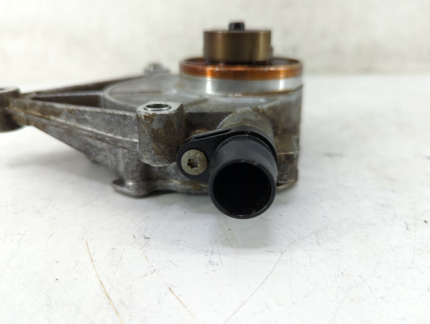 2013-2016 Bmw 328i Central Vaccum Lock Pump 247 002 015|0 710 336 189 D - Oemusedautoparts1.com