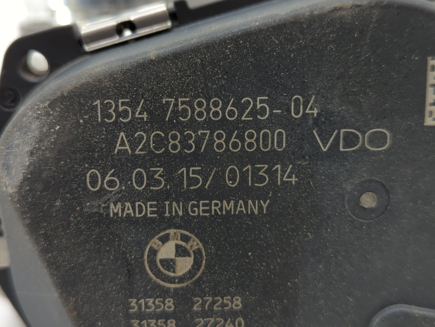 2012-2016 Bmw 328i Throttle Body P/N:1354 7588625 Fits Fits 2012 2013 2014 2015 2016 2017 2018 OEM Used Auto Parts - Oemused