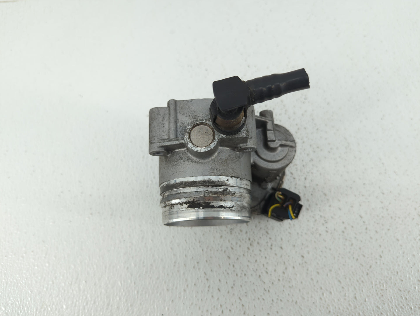 2012-2016 Bmw 328i Throttle Body P/N:1354 7588625-04 1354 7588625-03 Fits Fits 2012 2013 2014 2015 2016 2017 2018 OEM Used A