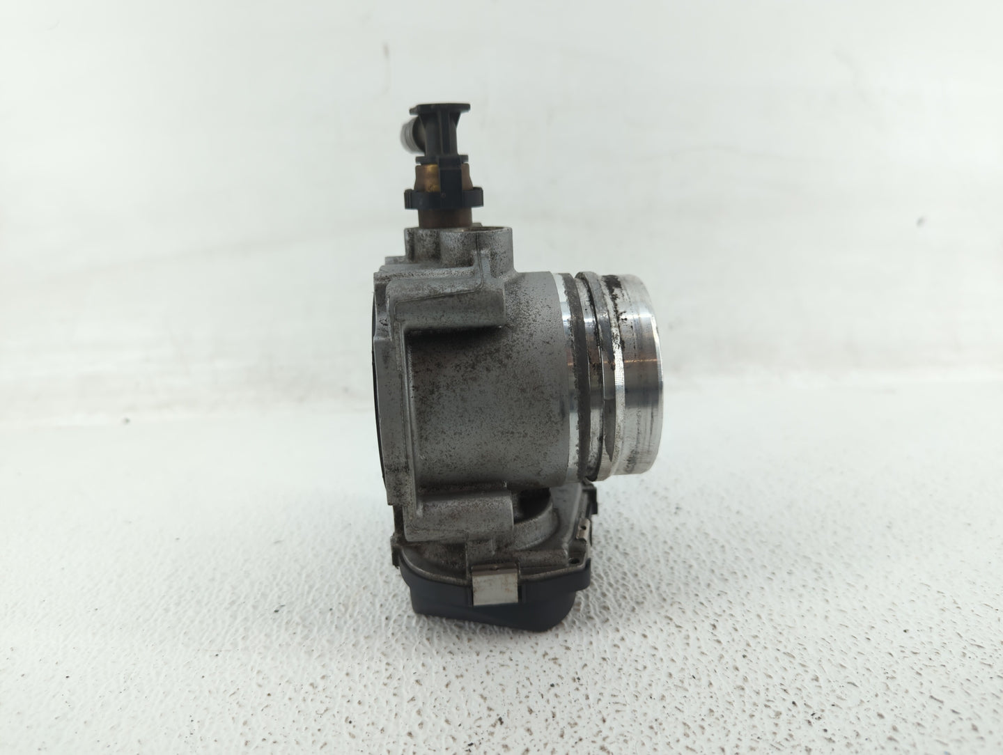 2012-2016 Bmw 328i Throttle Body P/N:1354 7588625-04 1354 7588625-03 Fits Fits 2012 2013 2014 2015 2016 2017 2018 OEM Used A