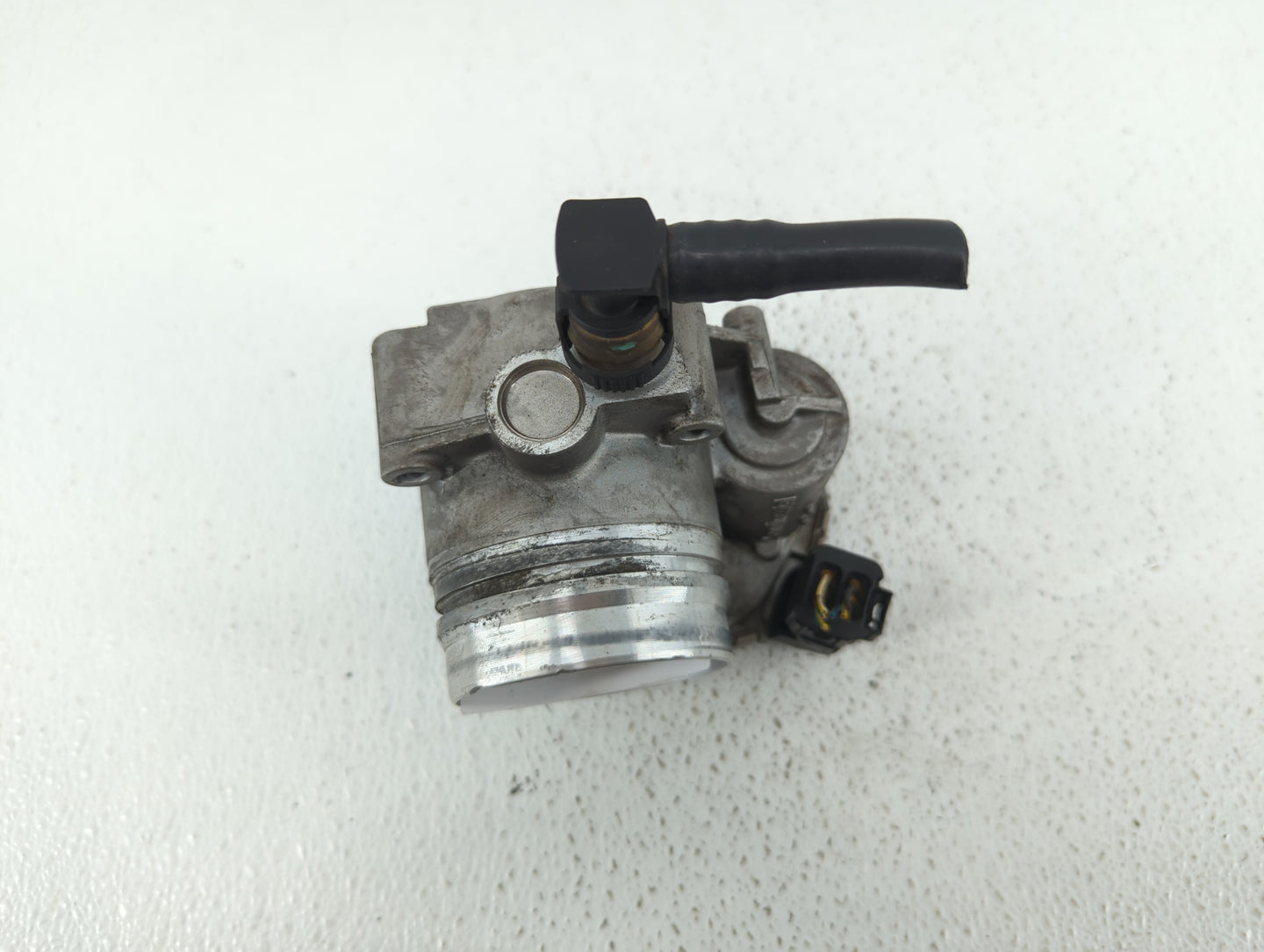 2012-2016 Bmw 328i Throttle Body P/N:1354 7588625-04 1354 7588625-03 Fits Fits 2012 2013 2014 2015 2016 2017 2018 OEM Used A