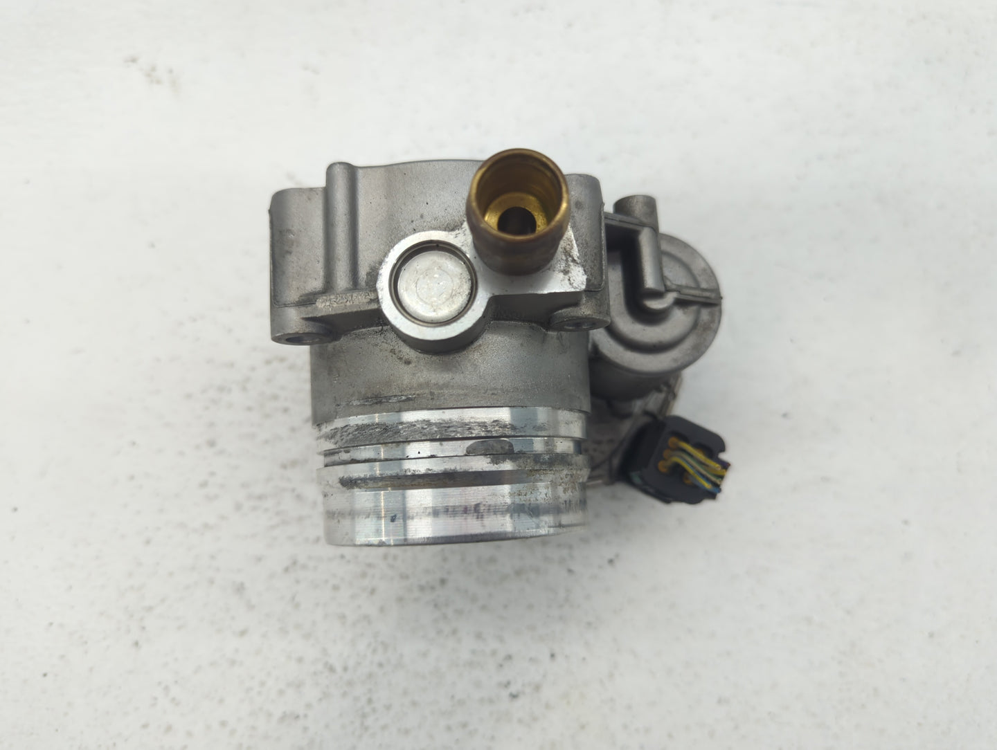 2012-2016 Bmw 328i Throttle Body P/N:1354 7588625-02 1354 7588625-04, 1354 7588625-03 Fits Fits 2012 2013 2014 2015 2016 201