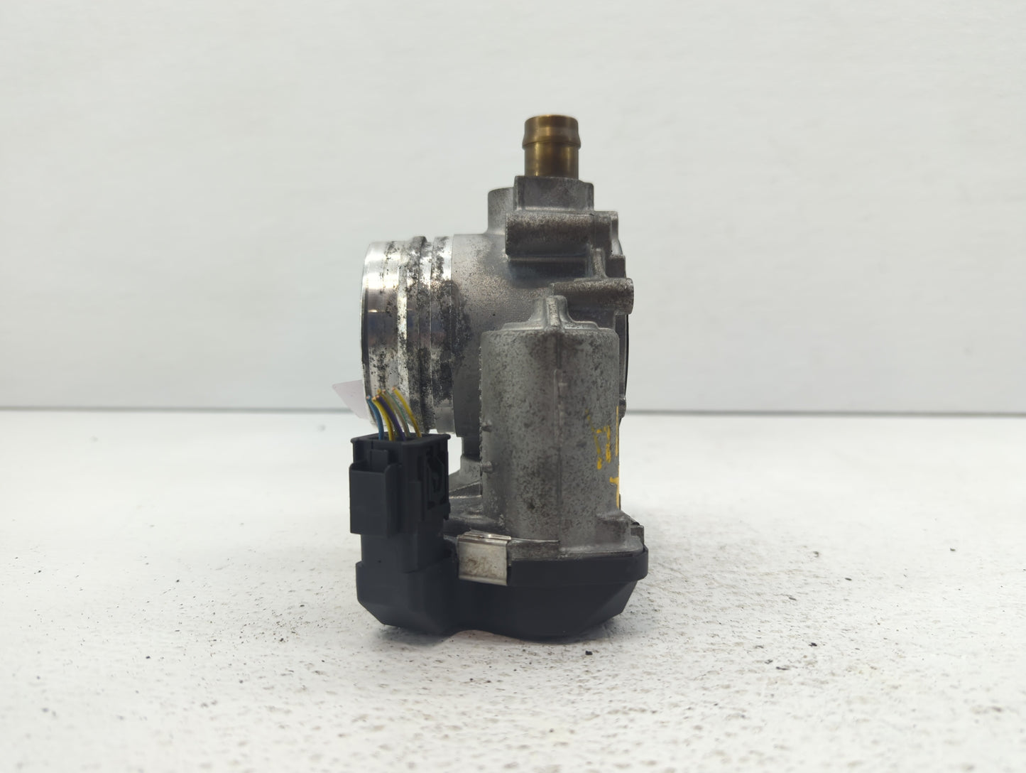 2012-2016 Bmw 328i Throttle Body P/N:1354 7588625-04 1354 7588625-03 Fits Fits 2012 2013 2014 2015 2016 2017 2018 OEM Used A