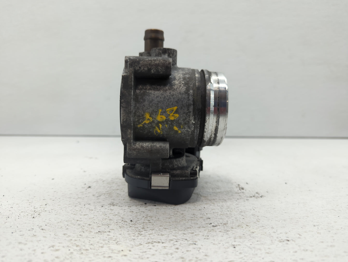 2012-2016 Bmw 328i Throttle Body P/N:1354 7588625-04 1354 7588625-03 Fits Fits 2012 2013 2014 2015 2016 2017 2018 OEM Used A