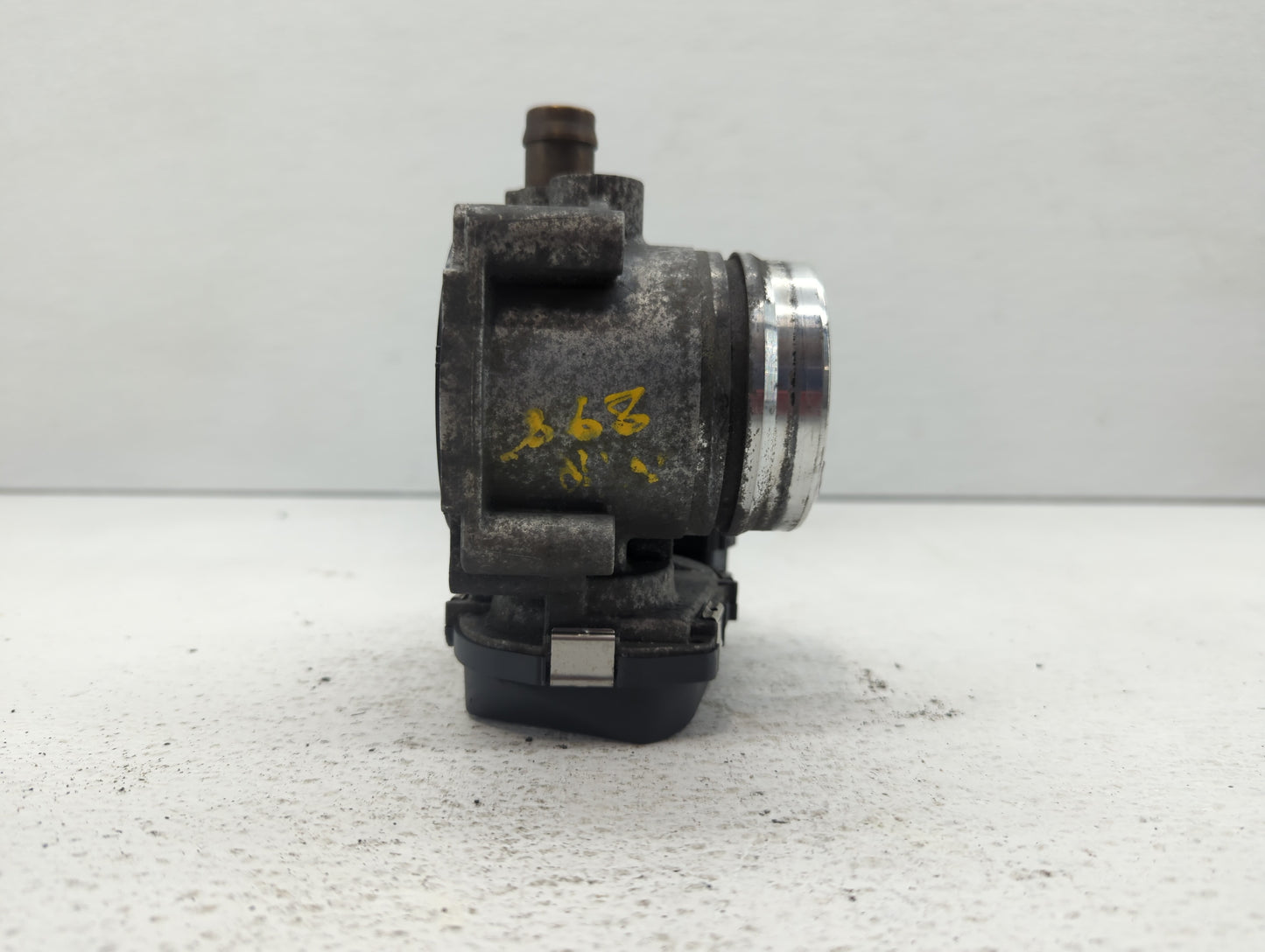 2012-2016 Bmw 328i Throttle Body P/N:1354 7588625-04 1354 7588625-03 Fits Fits 2012 2013 2014 2015 2016 2017 2018 OEM Used A