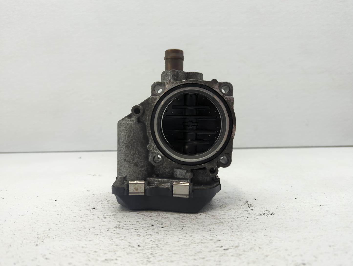 2012-2016 Bmw 328i Throttle Body P/N:1354 7588625-04 1354 7588625-03 Fits Fits 2012 2013 2014 2015 2016 2017 2018 OEM Used A