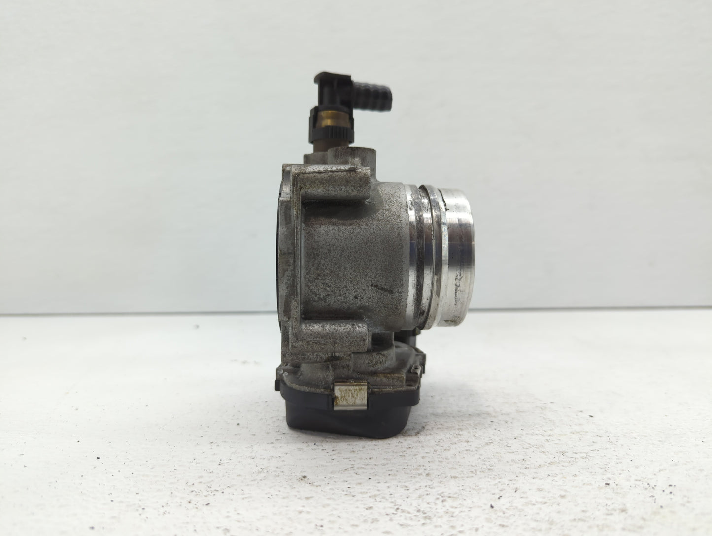 2012-2016 Bmw 328i Throttle Body P/N:1354 7588625-04 1354 7588625-03 Fits Fits 2012 2013 2014 2015 2016 2017 2018 OEM Used A