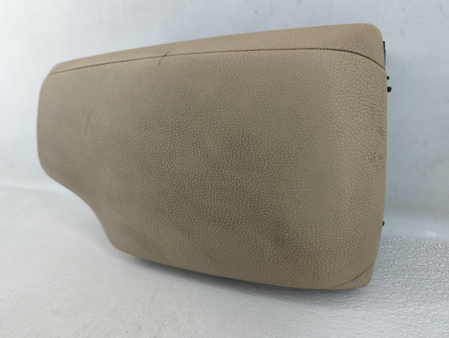 2015 Bmw 328i Center Console Armrest Cover Lid - Oemusedautoparts1.com