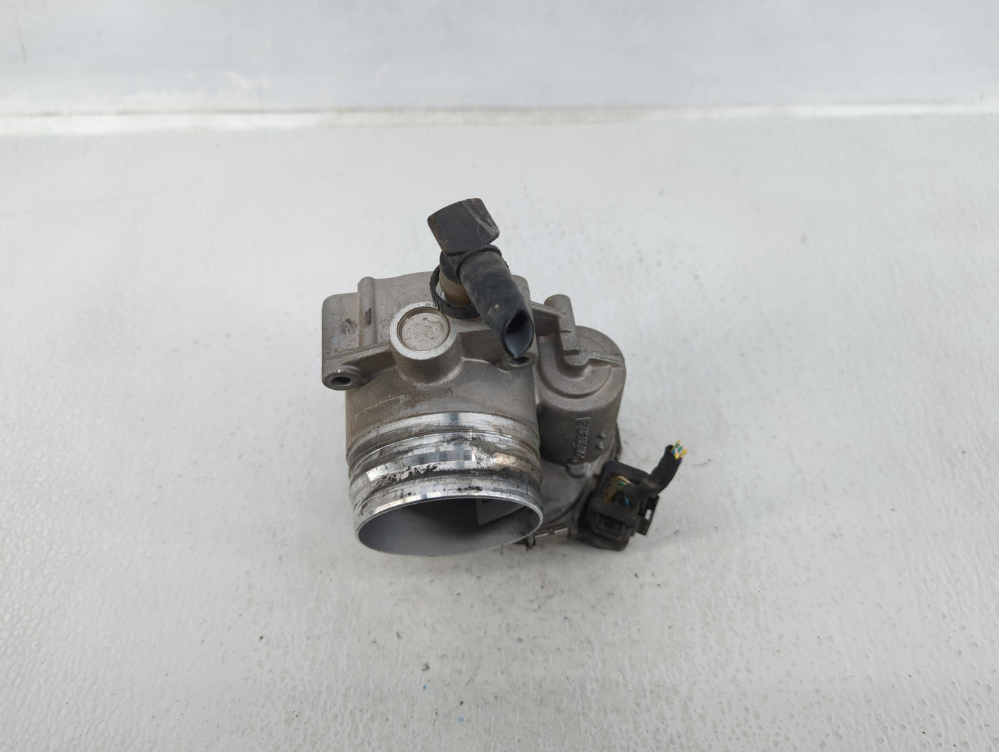 2012-2016 Bmw 328i Throttle Body P/N:1354 7588625-04 Fits Fits 2012 2013 2014 2015 2016 2017 2018 OEM Used Auto Parts - Oemu