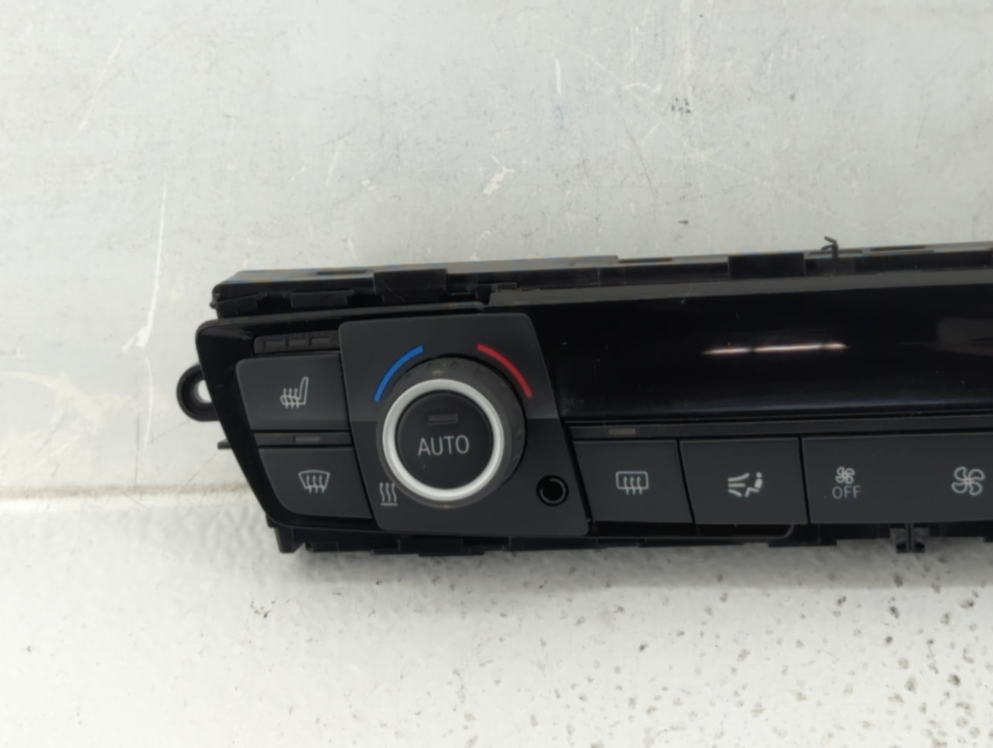 2014-2015 Bmw 328i Climate Control Module Temperature AC/Heater Replacement Fits Fits 2014 2015 OEM Used Auto Parts - Oemuse