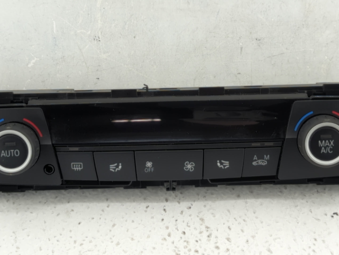 2014-2015 Bmw 328i Climate Control Module Temperature AC/Heater Replacement Fits Fits 2014 2015 OEM Used Auto Parts - Oemuse
