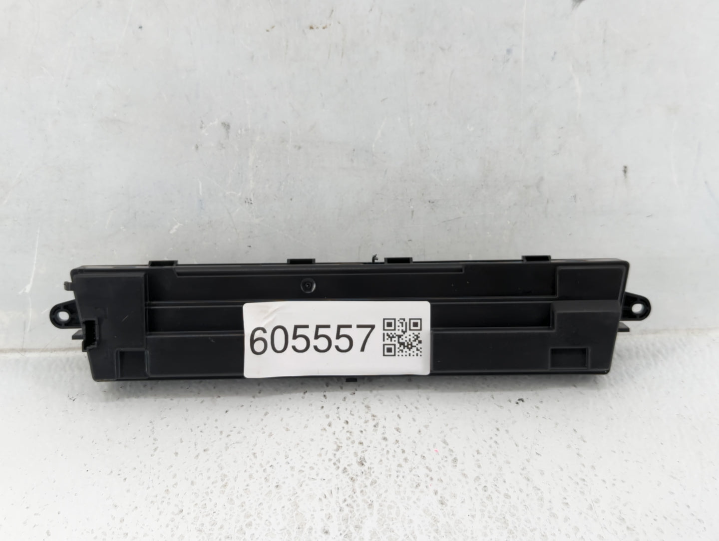 2014-2015 Bmw 328i Climate Control Module Temperature AC/Heater Replacement Fits Fits 2014 2015 OEM Used Auto Parts - Oemuse
