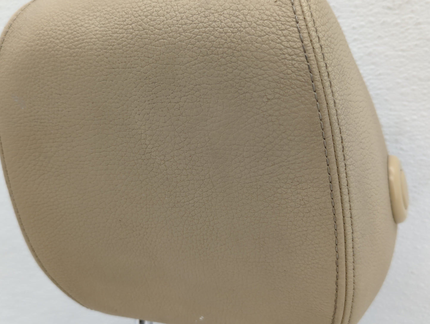 2012-2015 Bmw 328i Headrest Head Rest Front Driver Passenger Seat Fits Fits 2012 2013 2014 2015 2016 2017 2018 2019 OEM Used