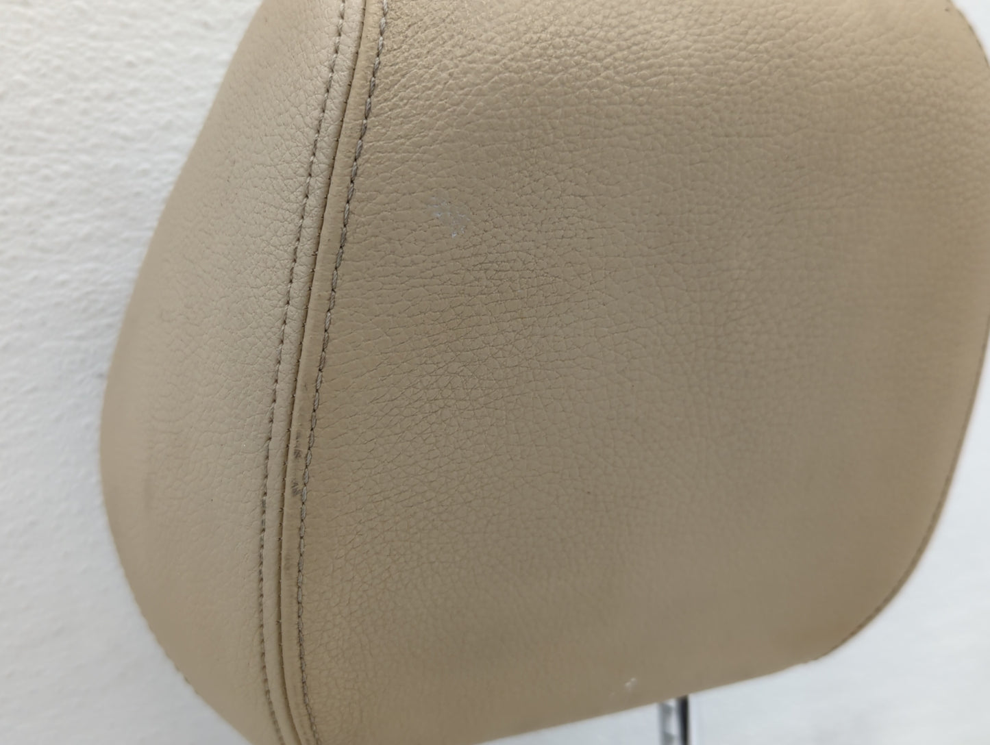 2012-2015 Bmw 328i Headrest Head Rest Front Driver Passenger Seat Fits Fits 2012 2013 2014 2015 2016 2017 2018 2019 OEM Used