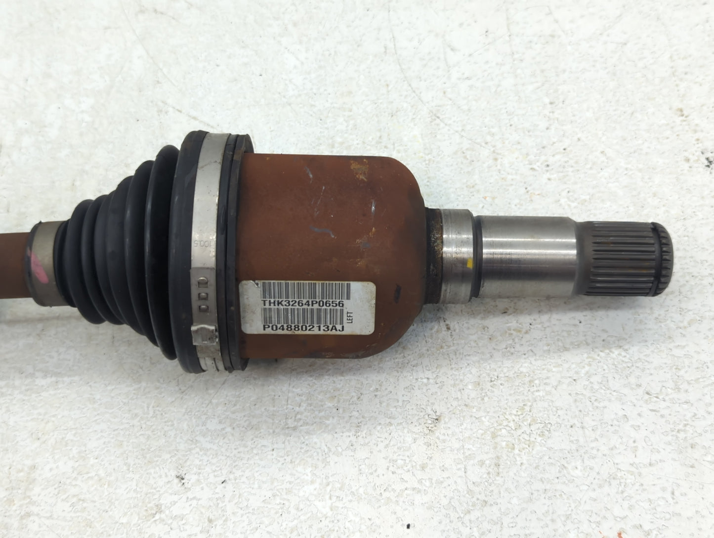 Bmw 330i Axle Shaft Front Driver Cv C/v - Oemusedautoparts1.com