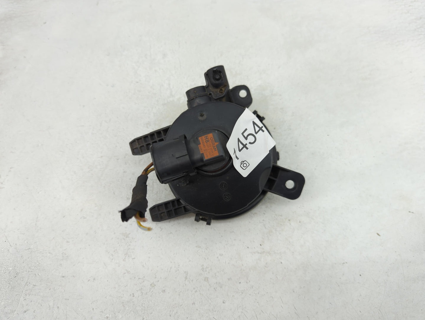 Bmw 335 Passenger Right Oem Fog Light Lamp Black - Oemusedautoparts1.com