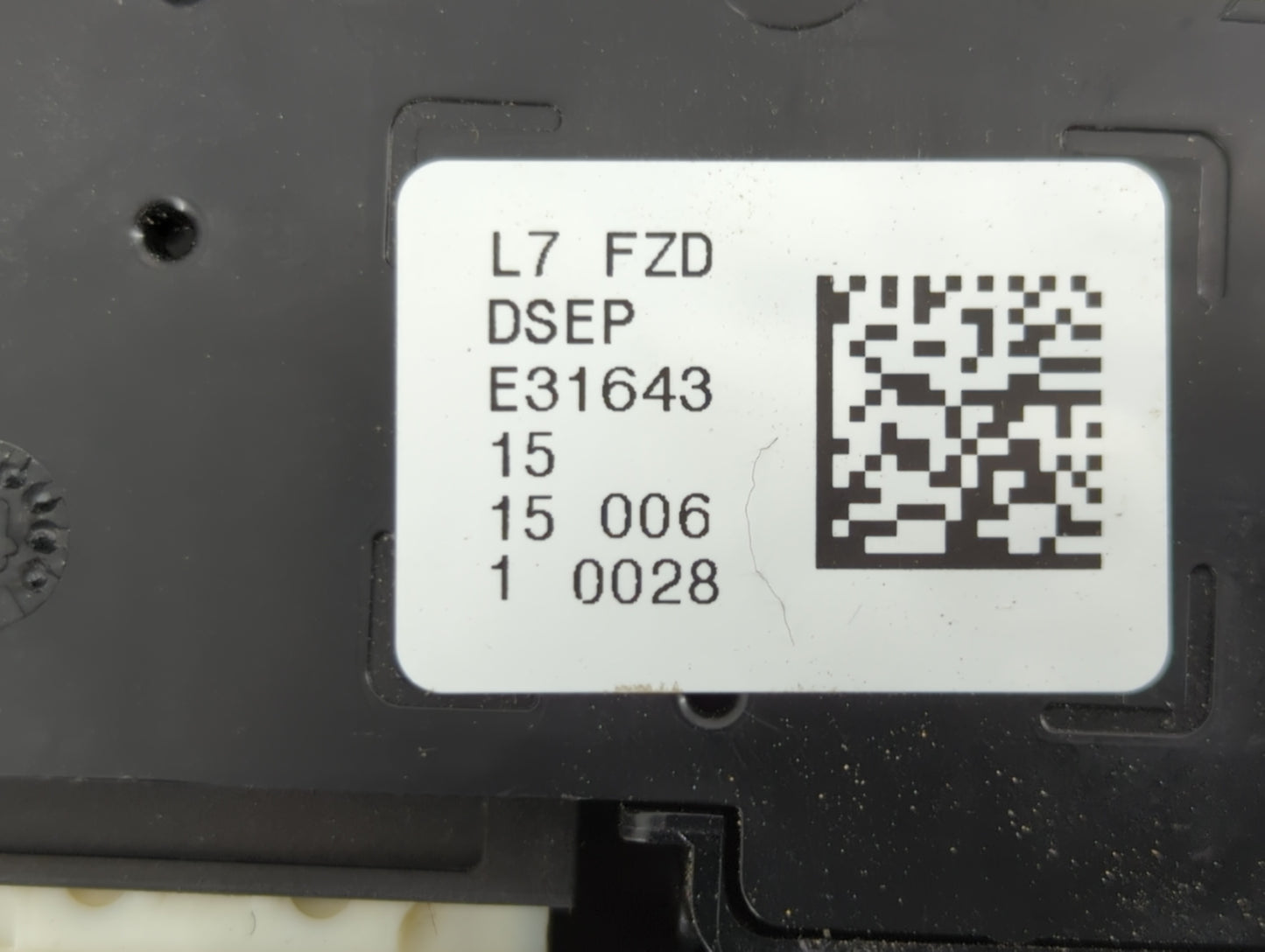 2012-2015 Bmw 335i Overhead Console W/rear Climate Control - Oemusedautoparts1.com