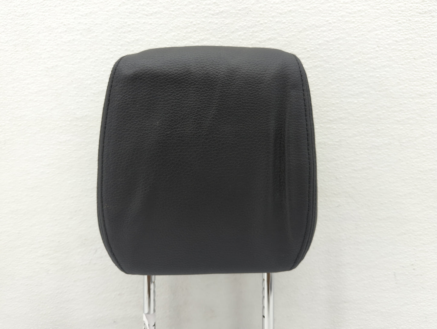 2012-2015 Bmw 335i Headrest Head Rest Rear Seat Black - Oemusedautoparts1.com