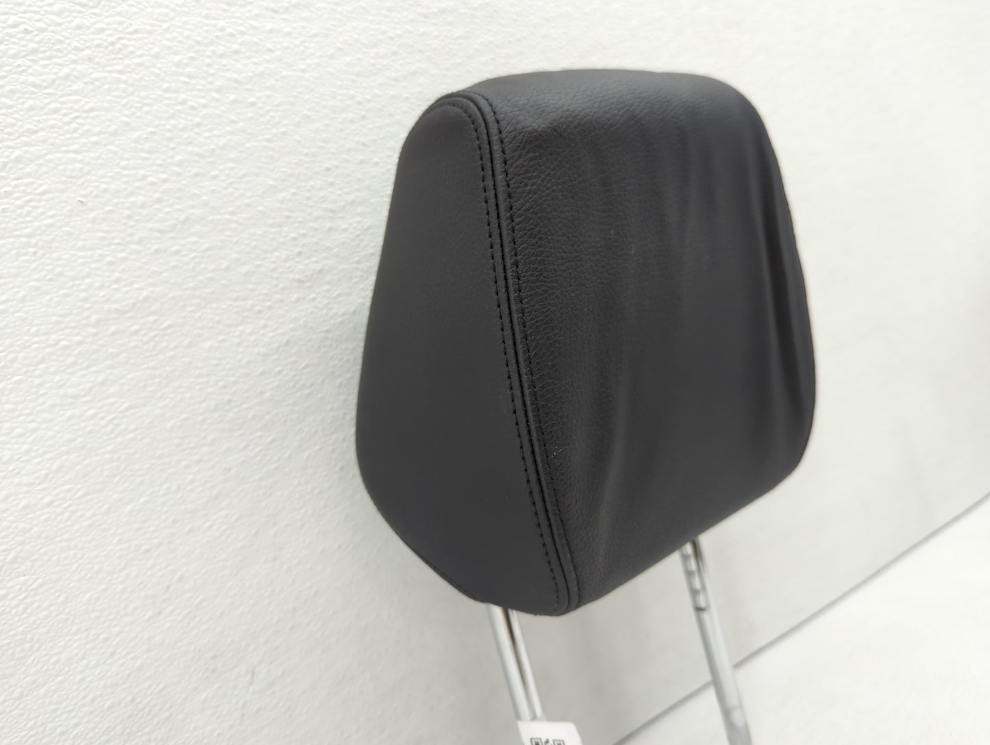 2012-2015 Bmw 335i Headrest Head Rest Rear Seat Black - Oemusedautoparts1.com