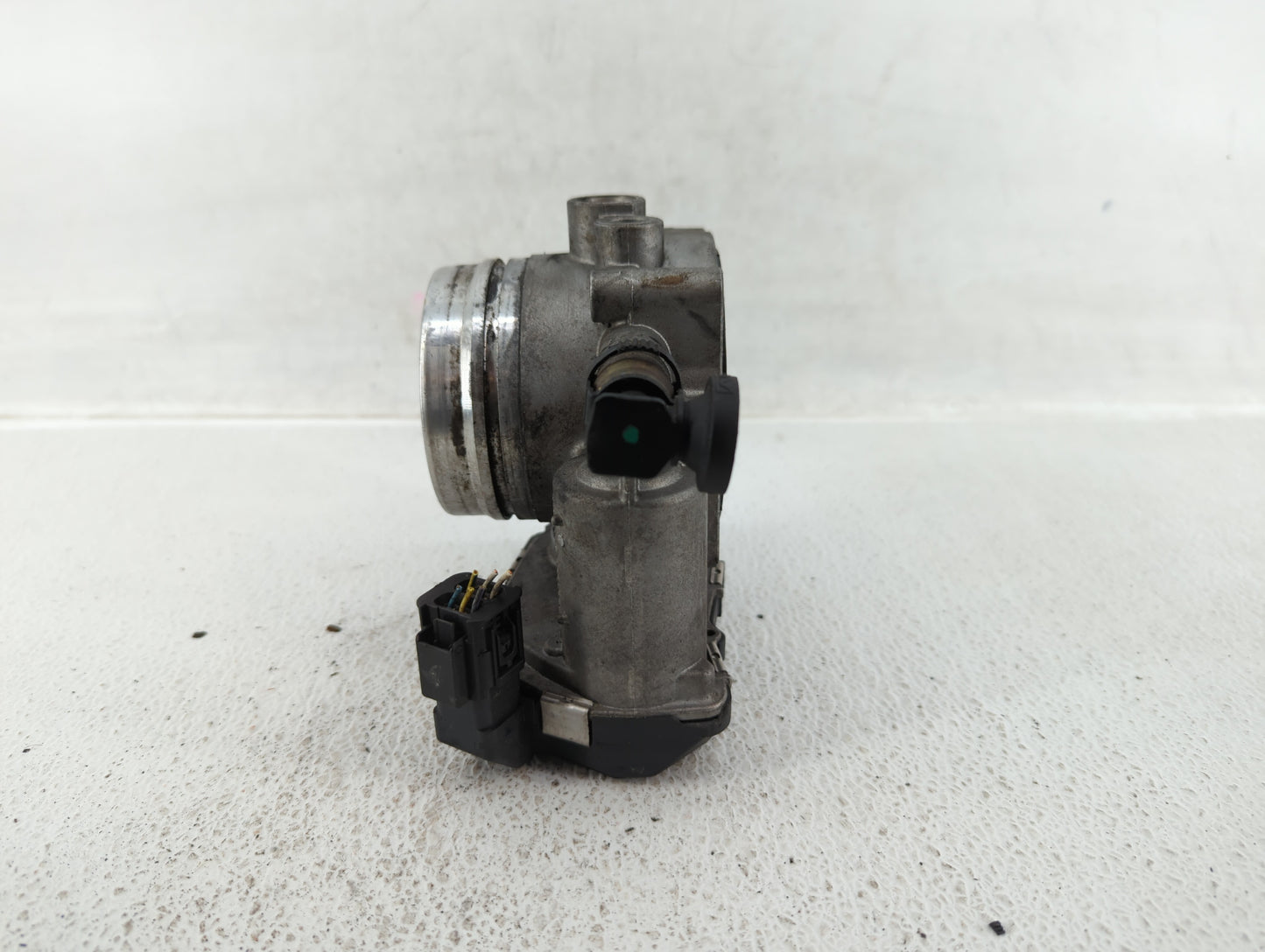 2011-2015 Bmw 335i Throttle Body P/N:7597871 A2C53356724 Fits Fits 2010 2011 2012 2013 2014 2015 2016 2017 2018 2019 2020 OE
