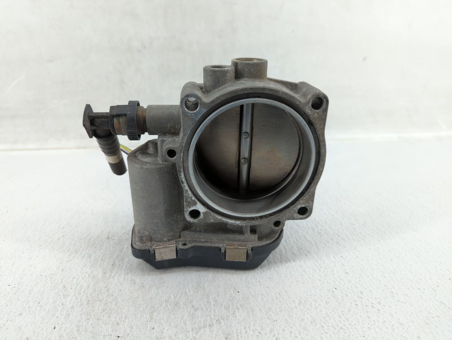 2011-2015 Bmw 335i Throttle Body P/N:1354 7597871 7597871 Fits Fits 2010 2011 2012 2013 2014 2015 2016 2017 2018 2019 2020 O