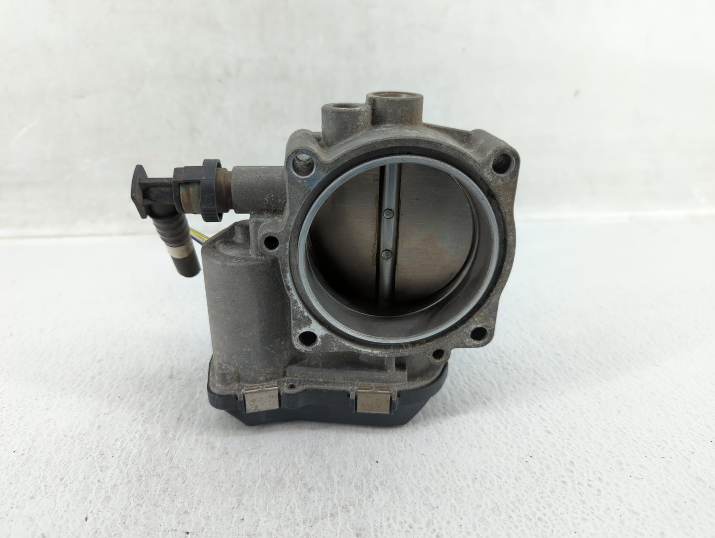 2011-2015 Bmw 335i Throttle Body P/N:1354 7597871 7597871 Fits Fits 2010 2011 2012 2013 2014 2015 2016 2017 2018 2019 2020 O