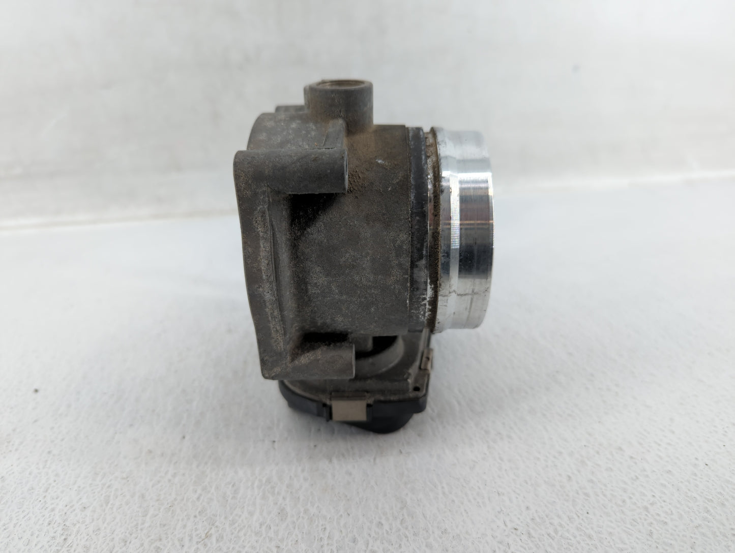 2011-2015 Bmw 335i Throttle Body P/N:1354 7597871 7597871 Fits Fits 2010 2011 2012 2013 2014 2015 2016 2017 2018 2019 2020 O