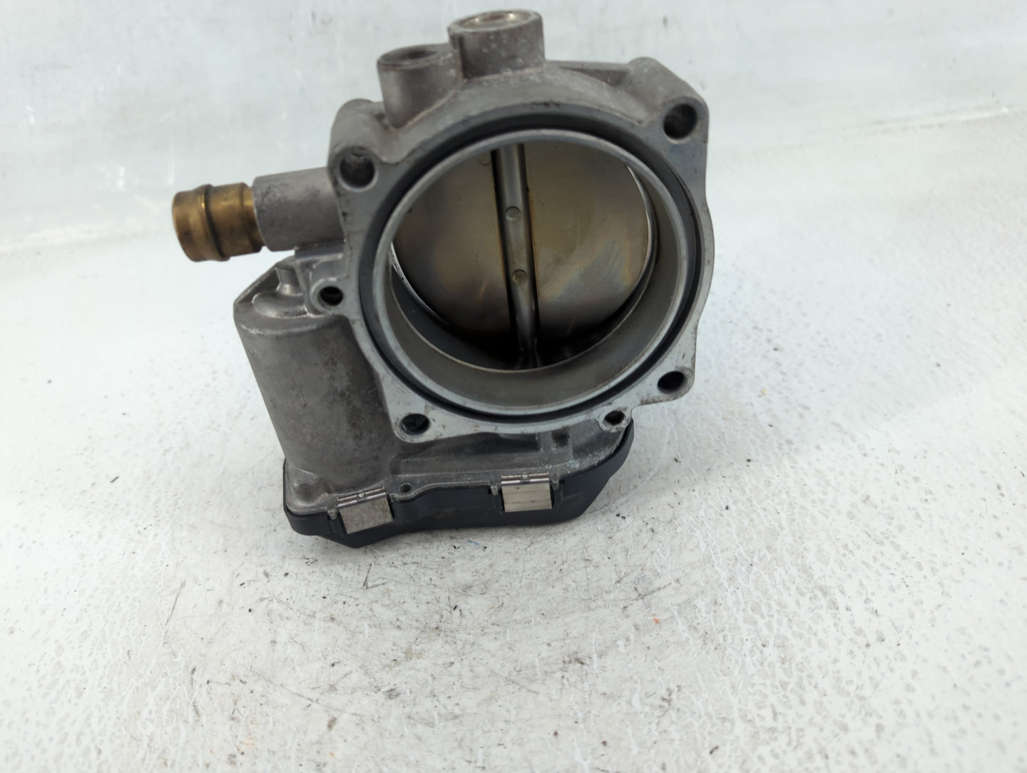 2011-2015 Bmw 335i Throttle Body P/N:1354 7597871-03 Fits Fits 2010 2011 2012 2013 2014 2015 2016 2017 2018 2019 2020 OEM Us