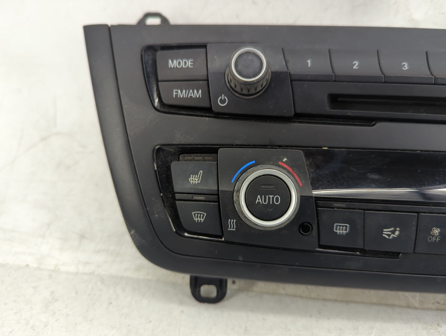 2015-2016 Bmw 428i Climate Control Module Temperature AC/Heater Replacement P/N:9363499-02 6131 9363499-02 Fits OEM Used Aut