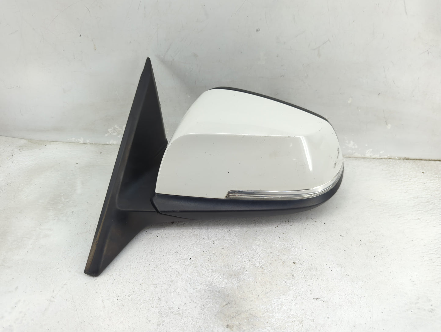 2014-2016 Bmw 428i Driver Side View Mirror - Left Door Mirror OEM Used - Oemusedautoparts1.com