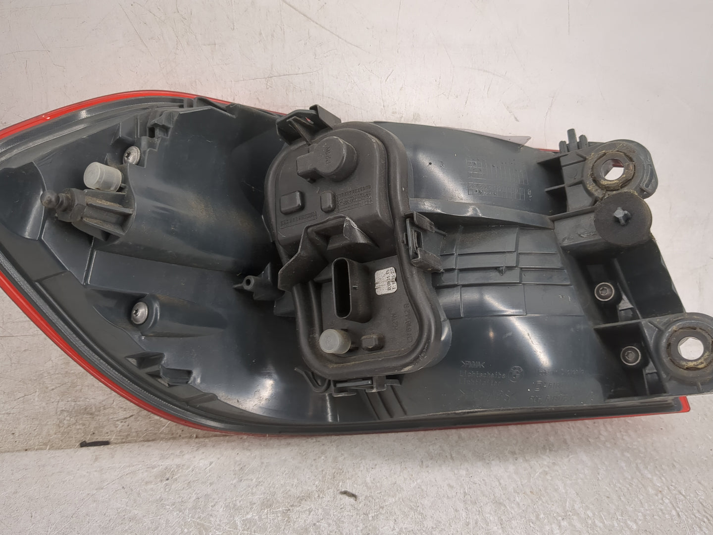 2014-2016 Bmw 428i Tail Light Assembly Passenger Right OEM P/N:618074 618072 Fits Fits 2014 2015 2016 2017 OEM Used Auto Par