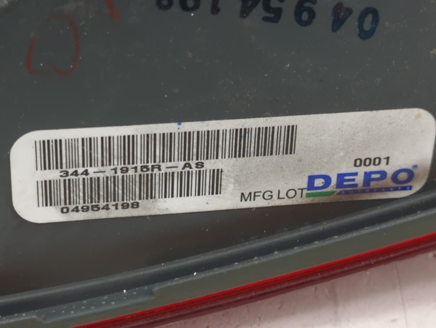 2014-2016 Bmw 428i Tail Light Assembly Passenger Right OEM P/N:7296100 Fits Fits 2014 2015 2016 2017 OEM Used Auto Parts - O