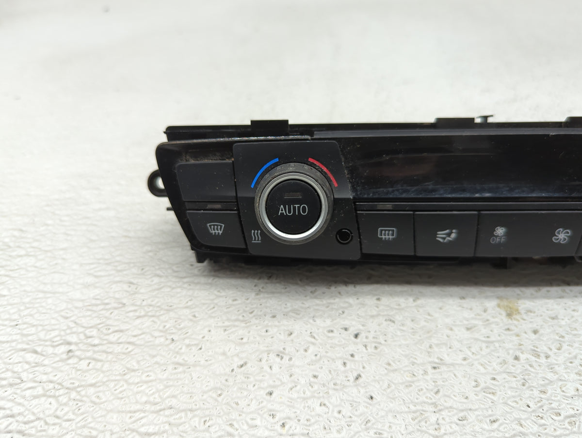 2014-2015 Bmw 428i Climate Control Module Temperature AC/Heater Replacement P/N:9354143-01 Fits Fits 2014 2015 2016 OEM Used
