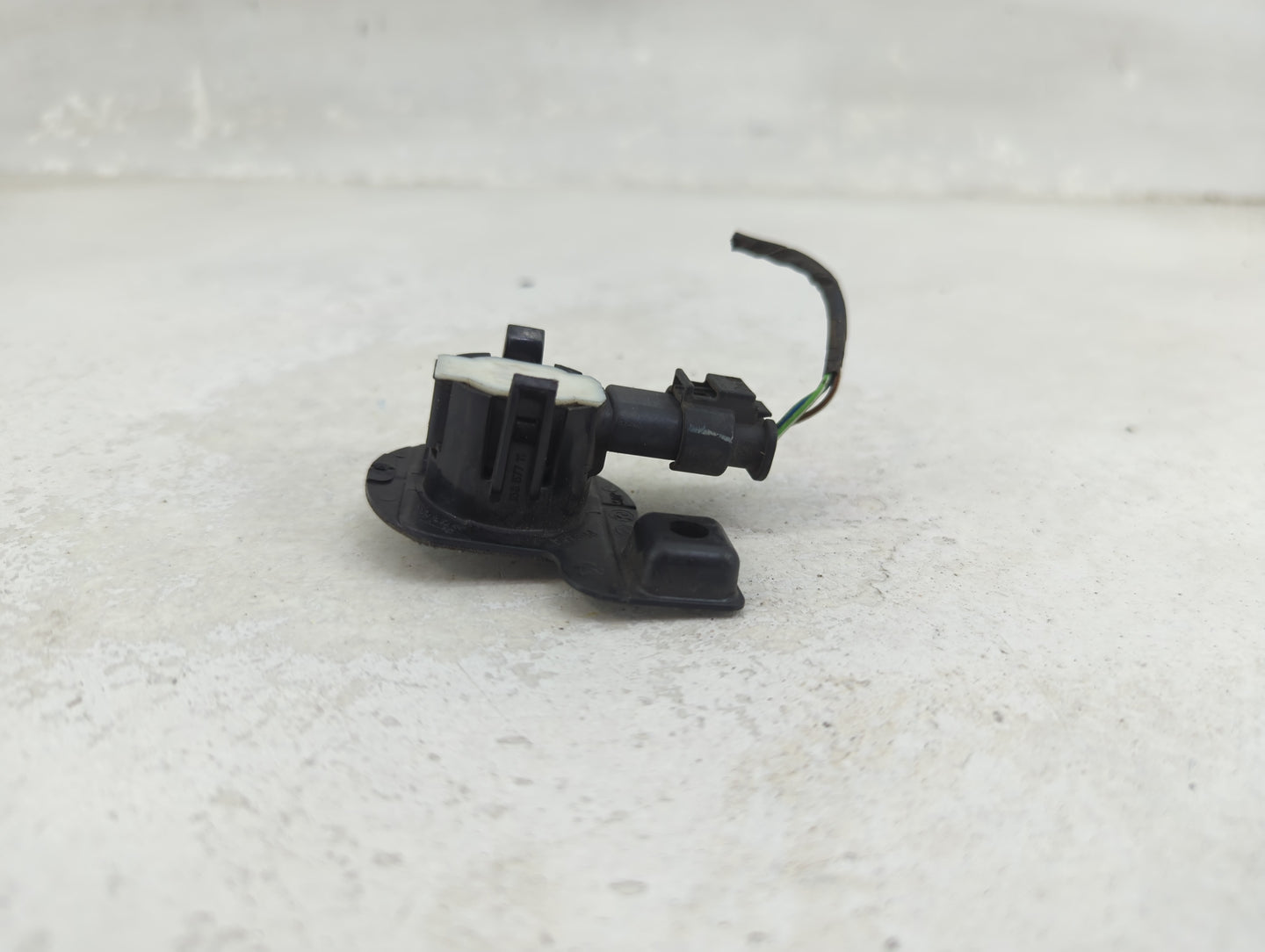2015 Bmw 428i Front Park Assist Sensor Black 1456394 - Oemusedautoparts1.com