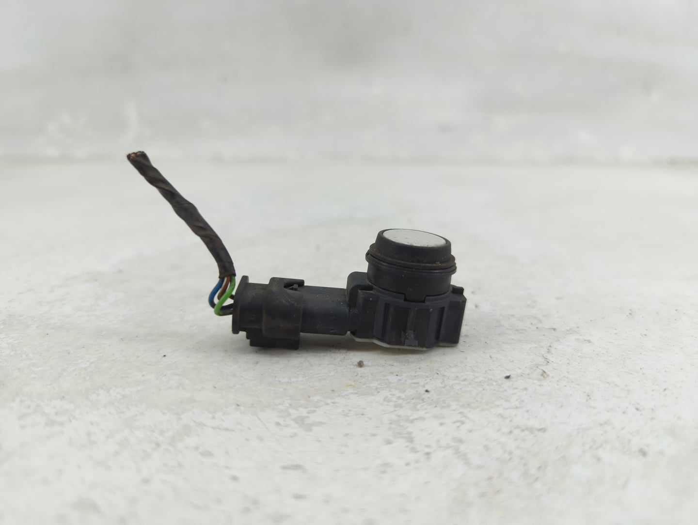 2015 Bmw 428i Front Park Assist Sensor Black 1456396 - Oemusedautoparts1.com