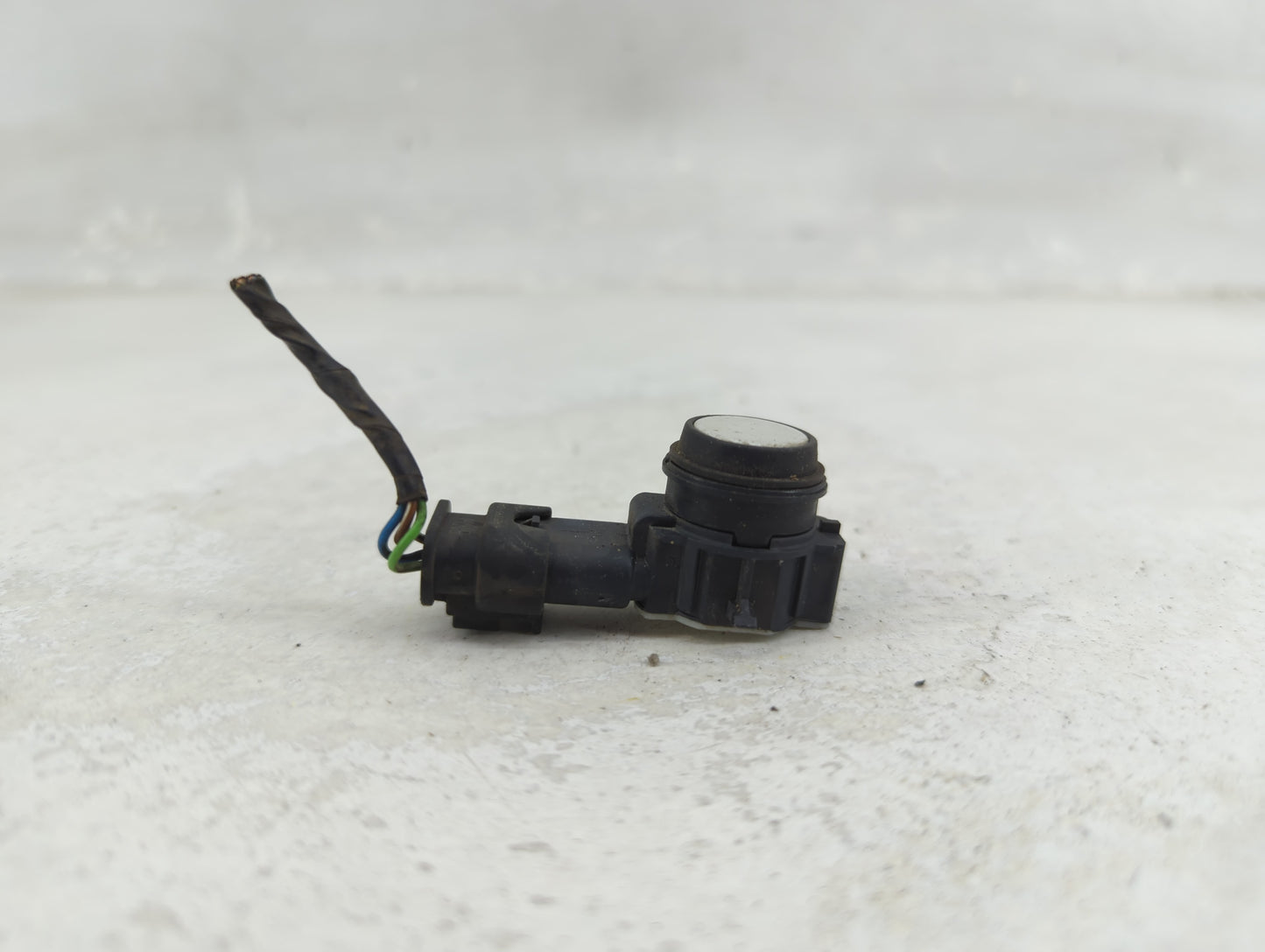 2015 Bmw 428i Front Park Assist Sensor Black 1456396 - Oemusedautoparts1.com